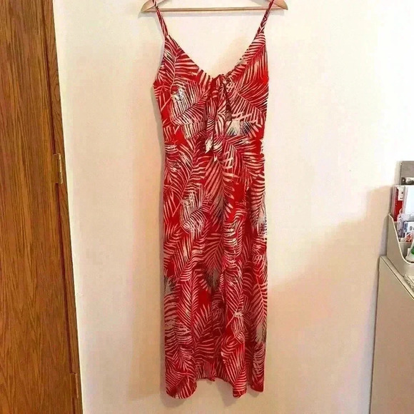 NWT Cupshe Red Palm Print Dress - Picture 1 of 8
